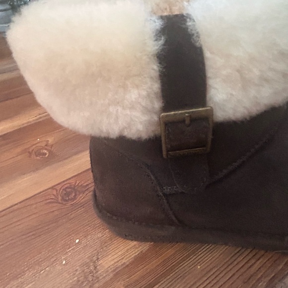 Bear Paw woman’s winter boot size 11 - Picture 2 of 8